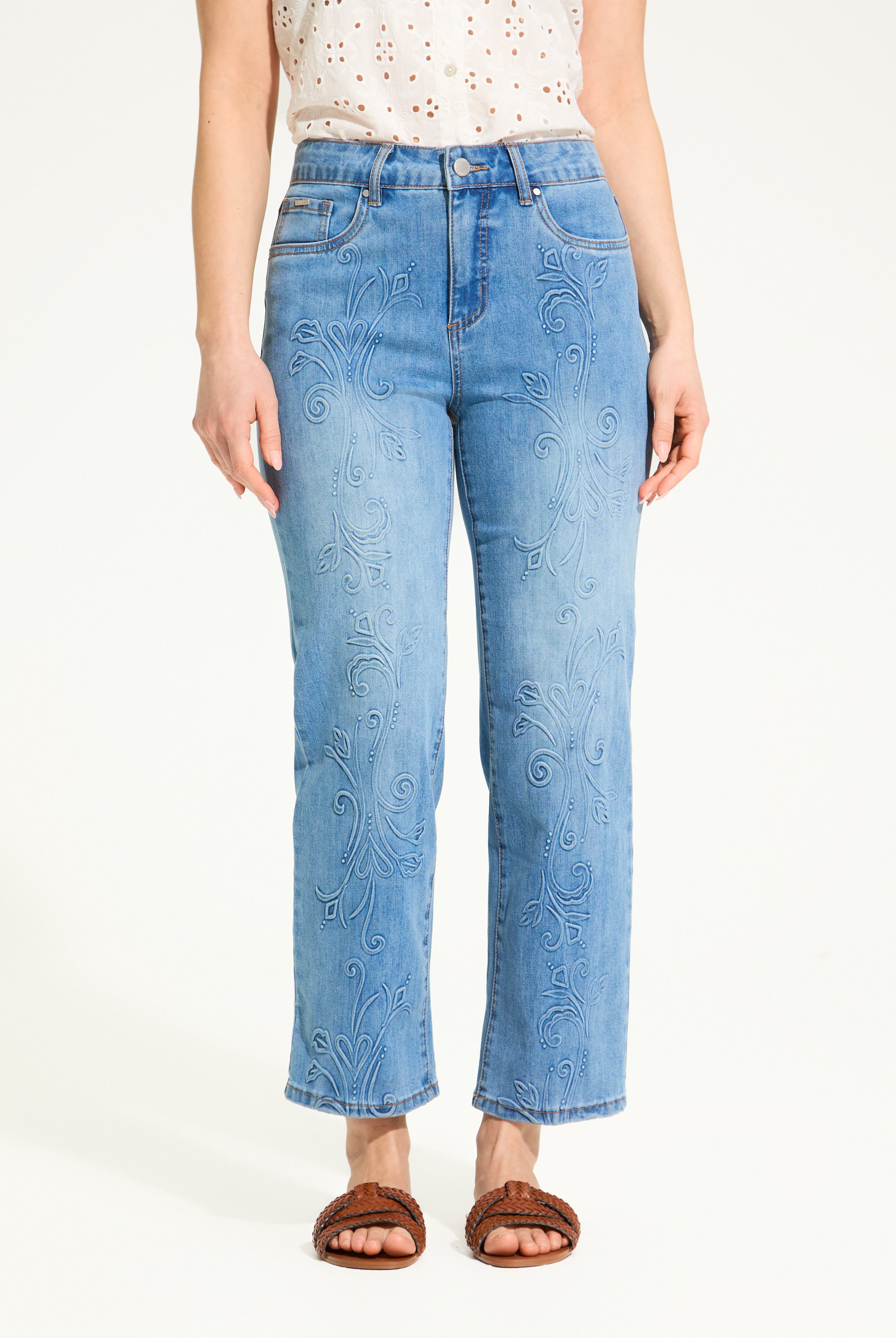 Olivia Straight Crop